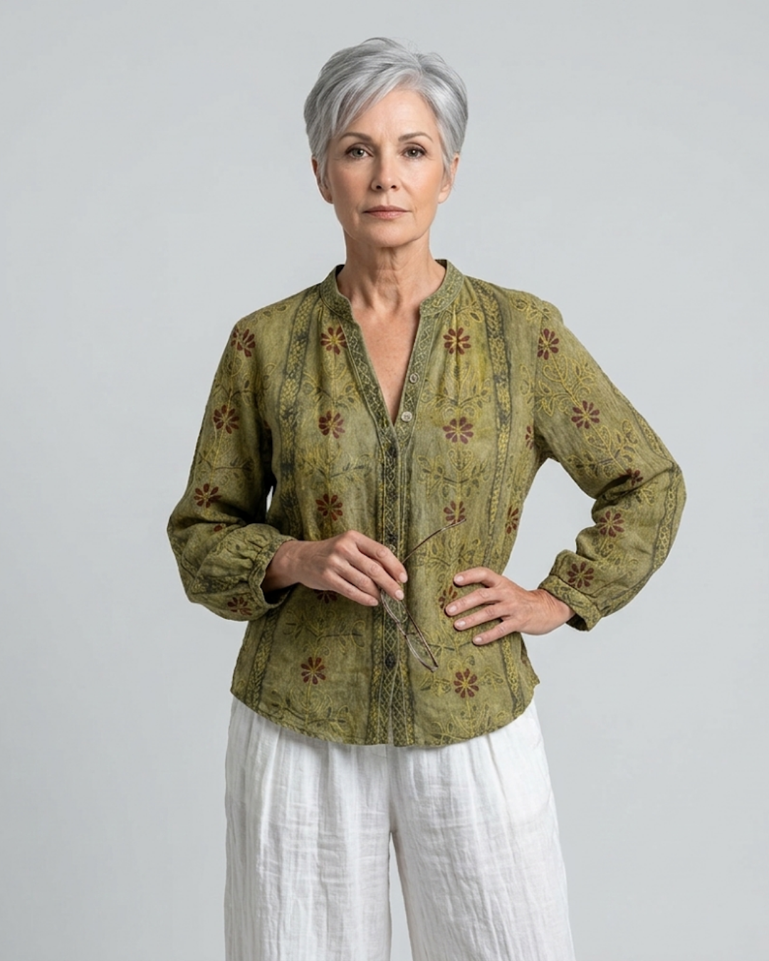 Clara | Retro Floral Blouse