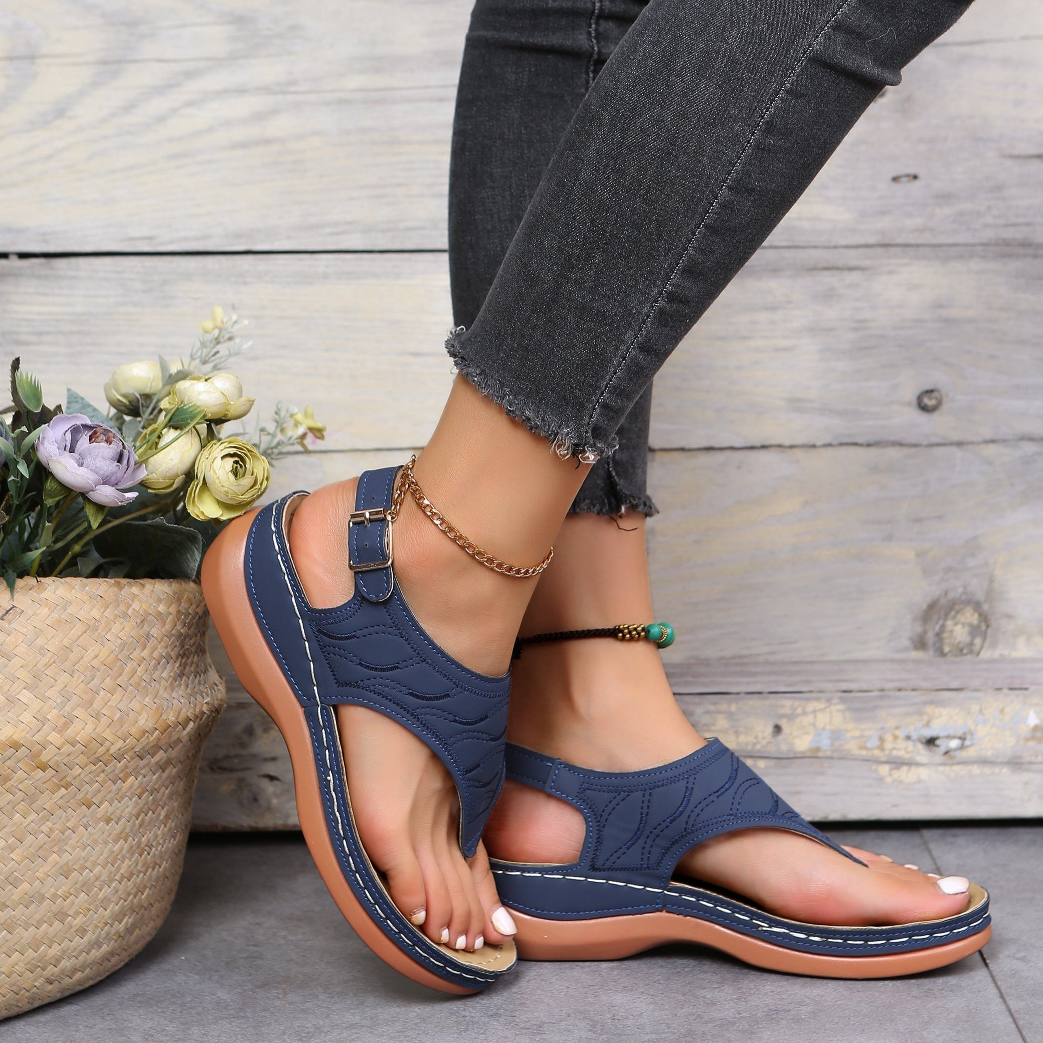 Nira Breezy Relaxed Flip-Flops