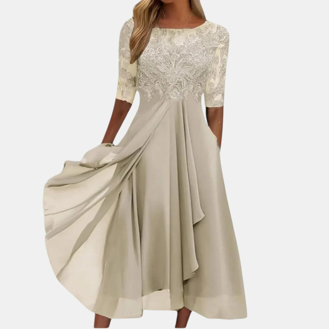 Isabella™ | Chic Floral Gown