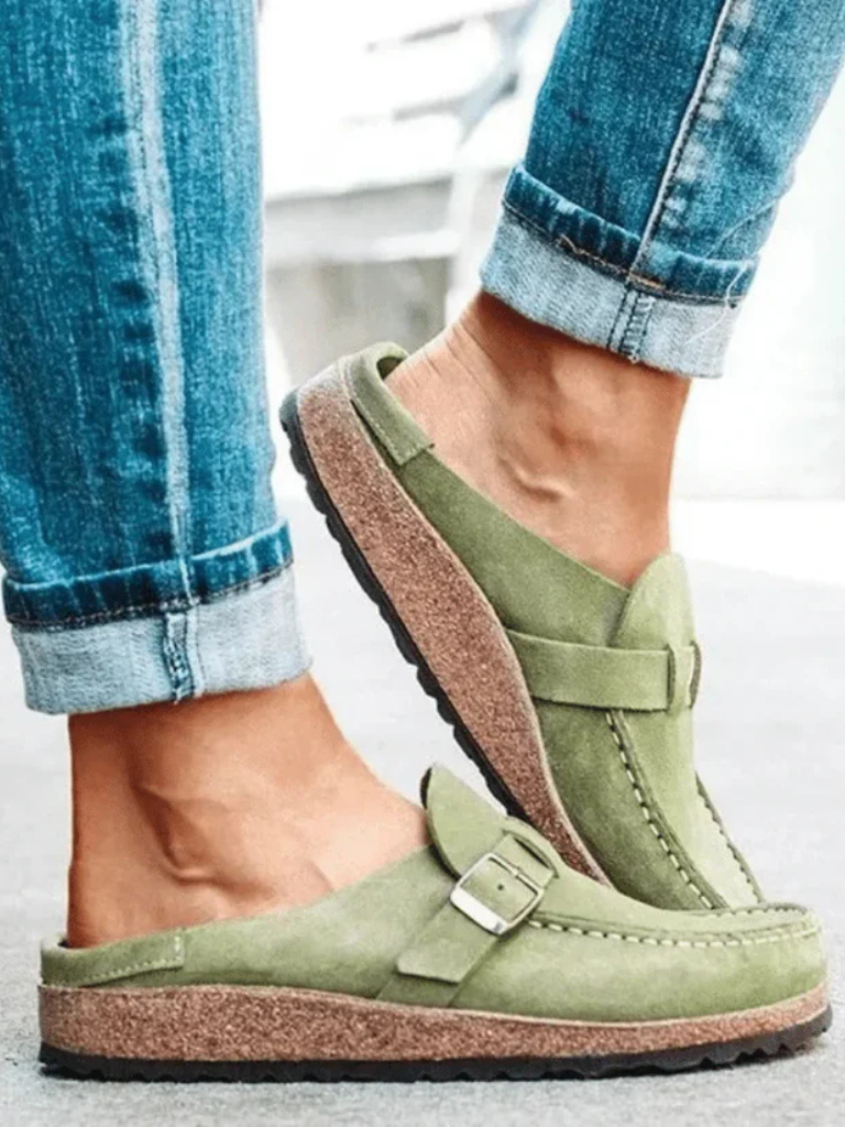 Barcelona – Leather Strap Cozy Mules