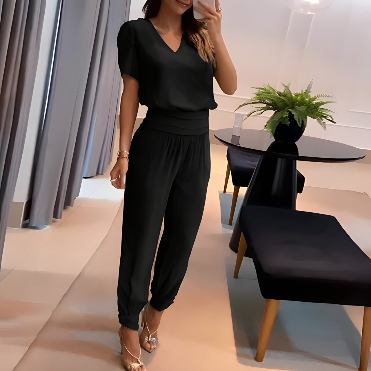 Clara - Chic Fashion Ensemble