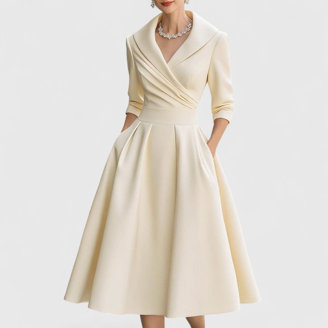 Jasmine Lee | Chic Maxi Gown