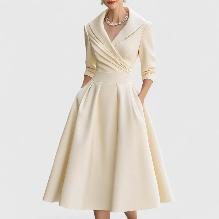 Jasmine Lee | Chic Maxi Gown