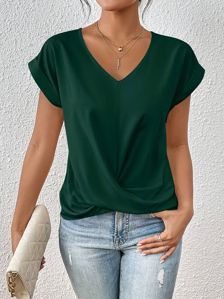 Clara - Casual V-Neck T-Shirt