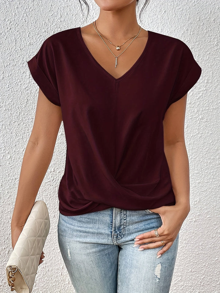 Clara - Casual V-Neck T-Shirt