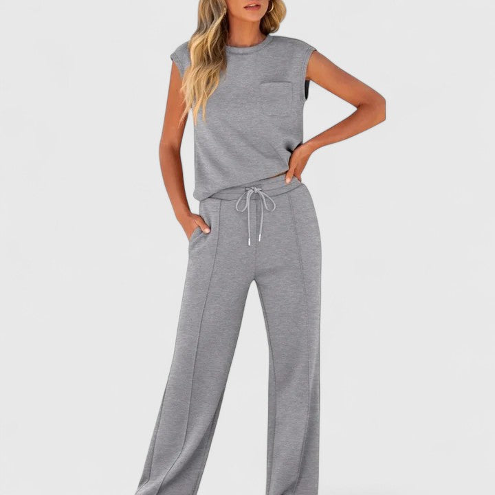 Idina | Cozy Ensemble
