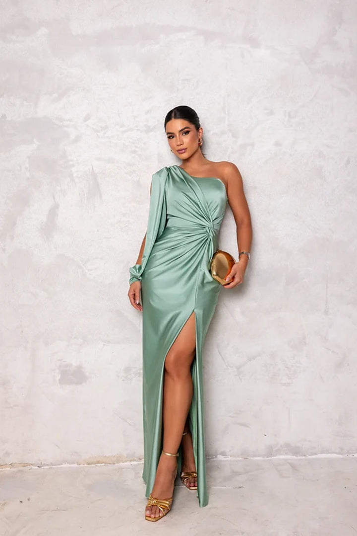 Nadavah™ | Classic Chic Maxi Gown