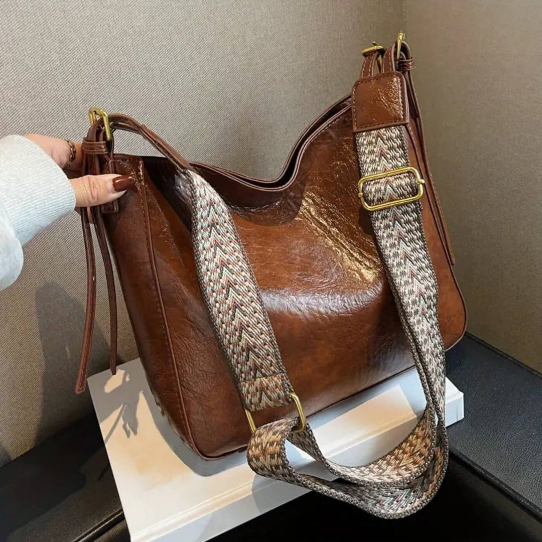 Ludovica’s Strap Carry | Shoulder Bag