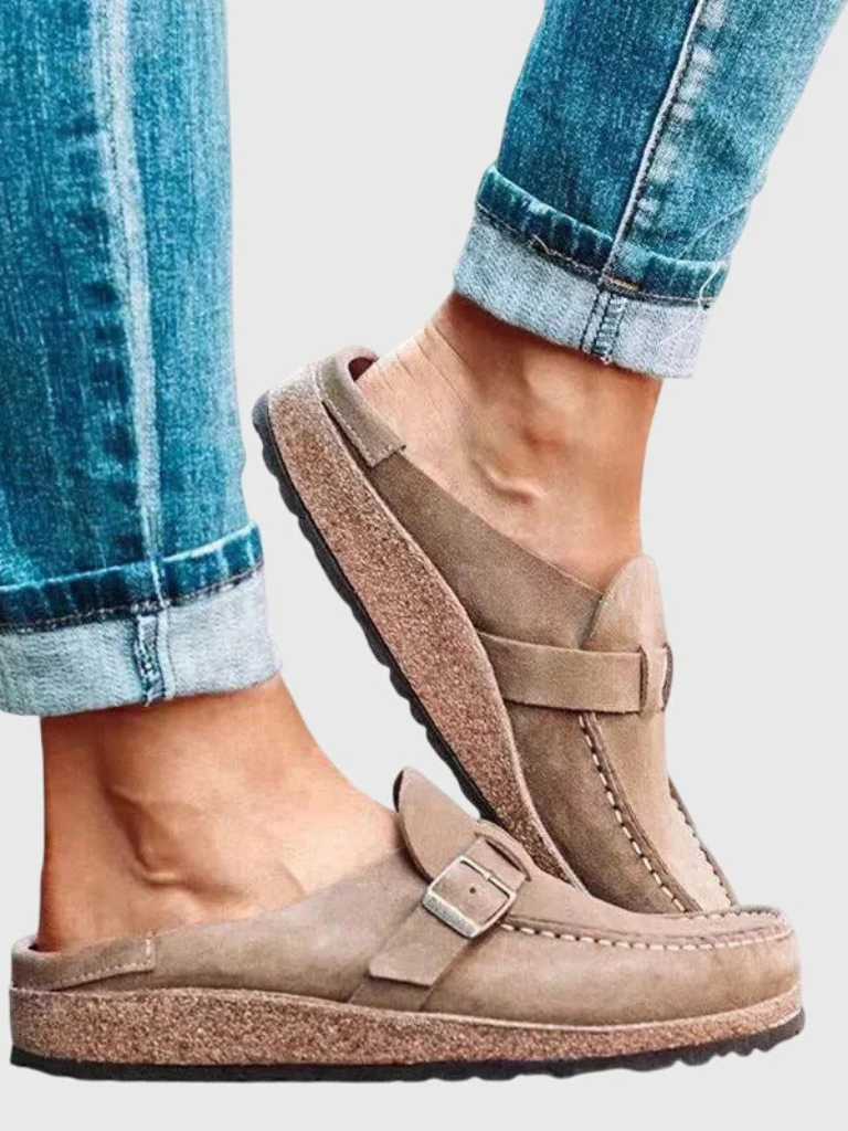 Barcelona – Leather Strap Cozy Mules