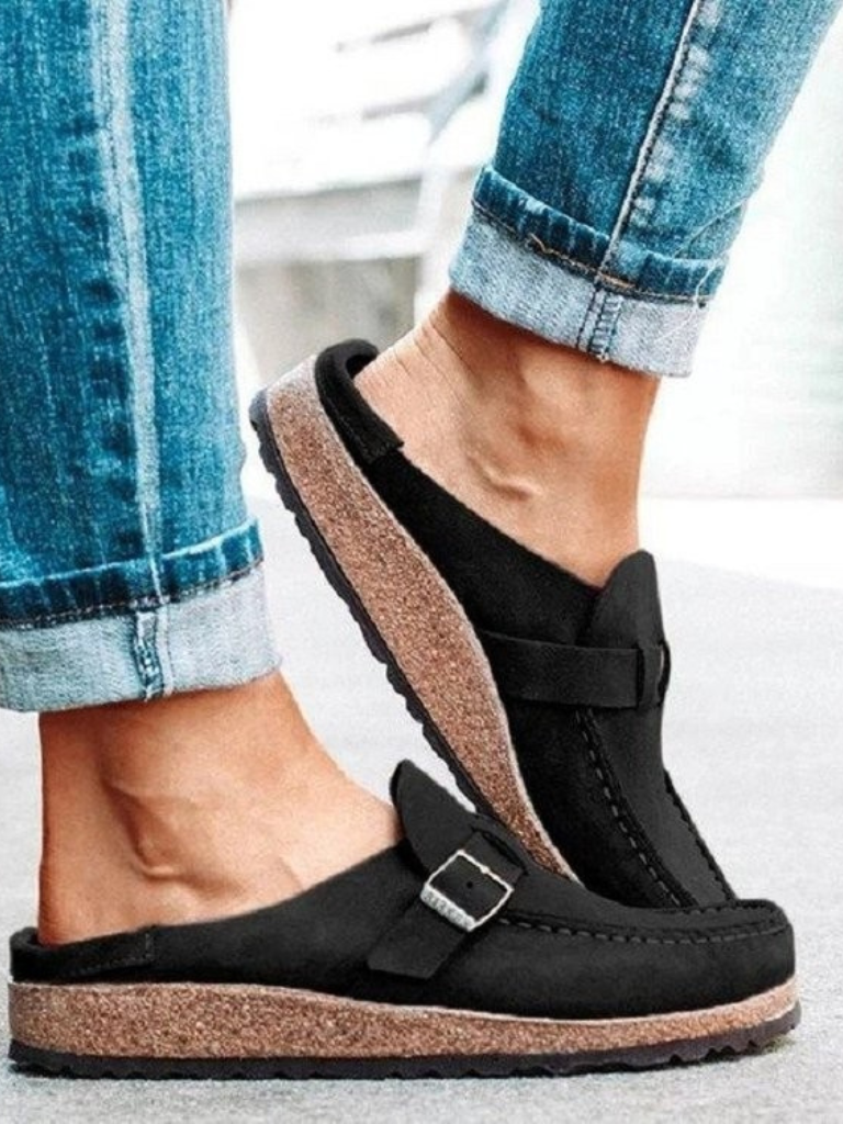 Barcelona – Leather Strap Cozy Mules