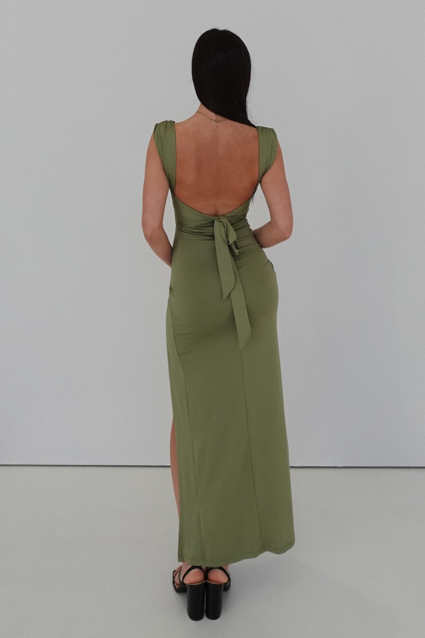 Elegancia™ | Classic Charm Gown