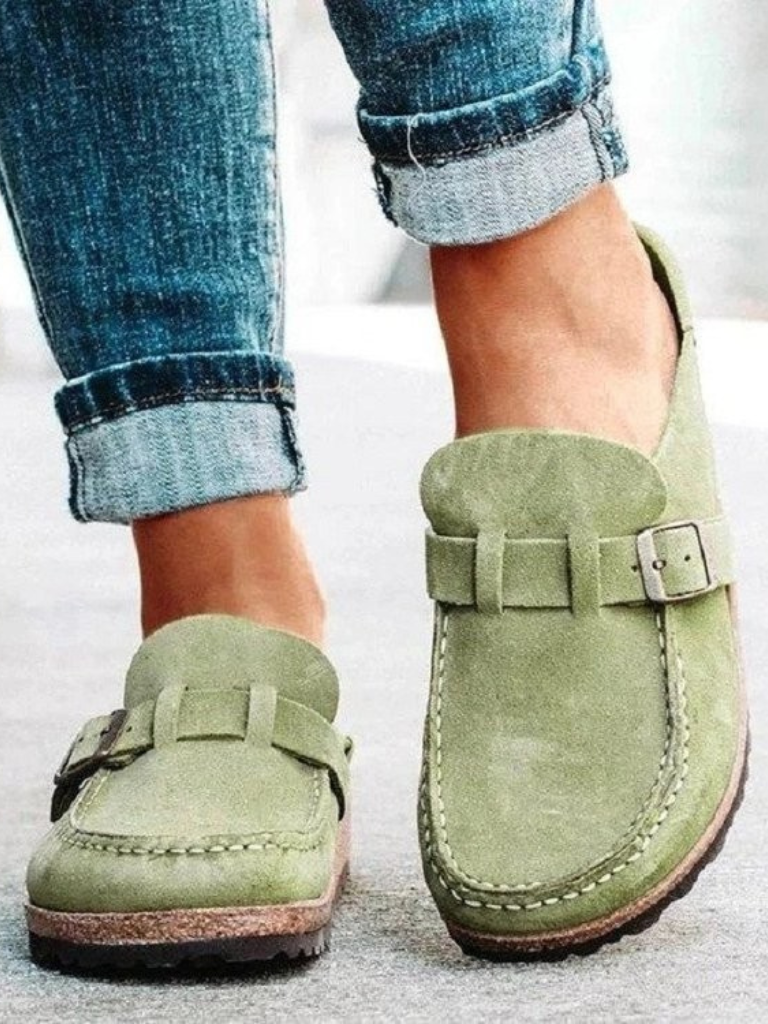 Barcelona – Leather Strap Cozy Mules