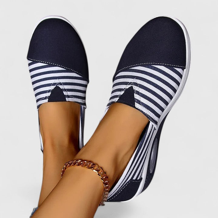 Onóra | Light Feet, Long Days
