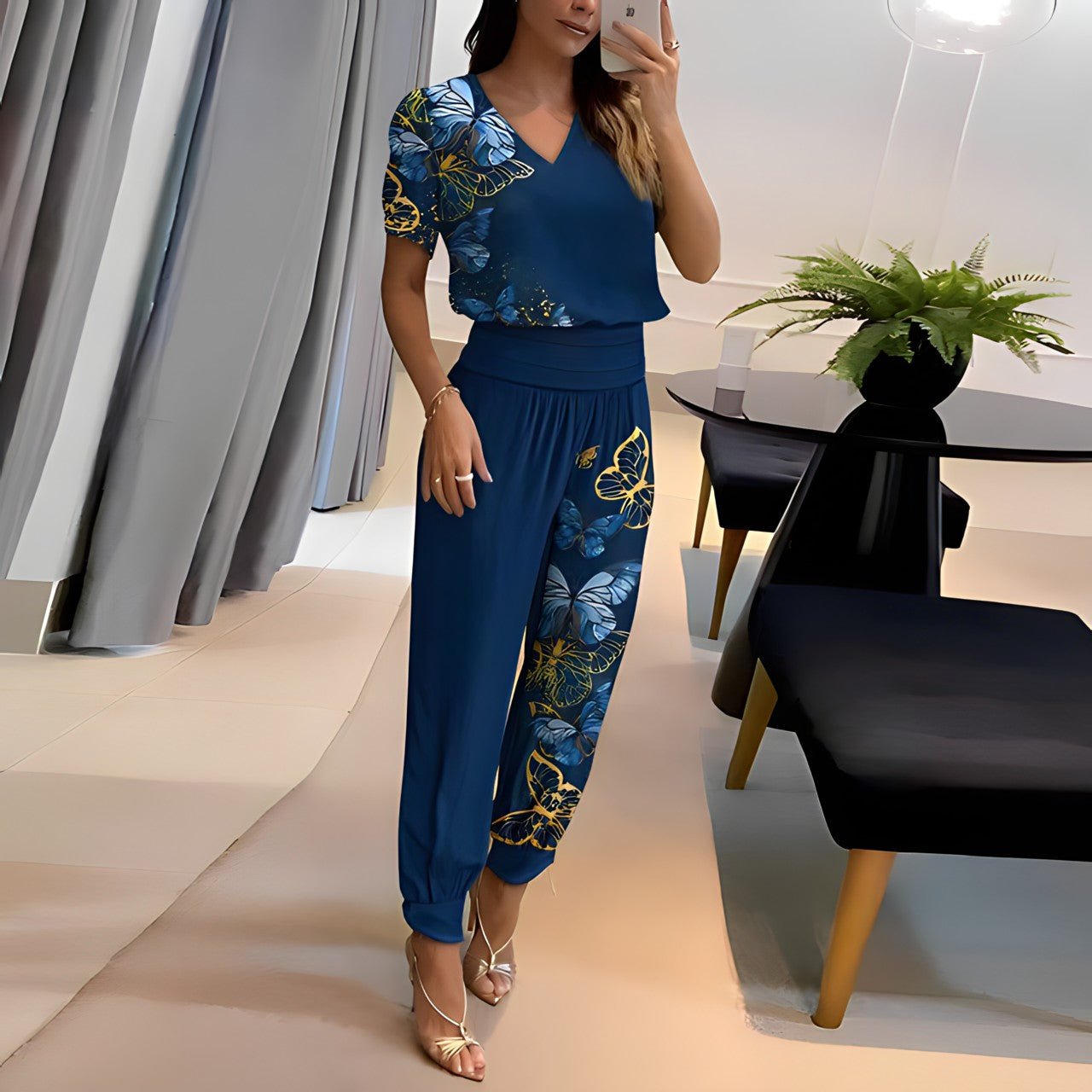 Clara - Chic Fashion Ensemble