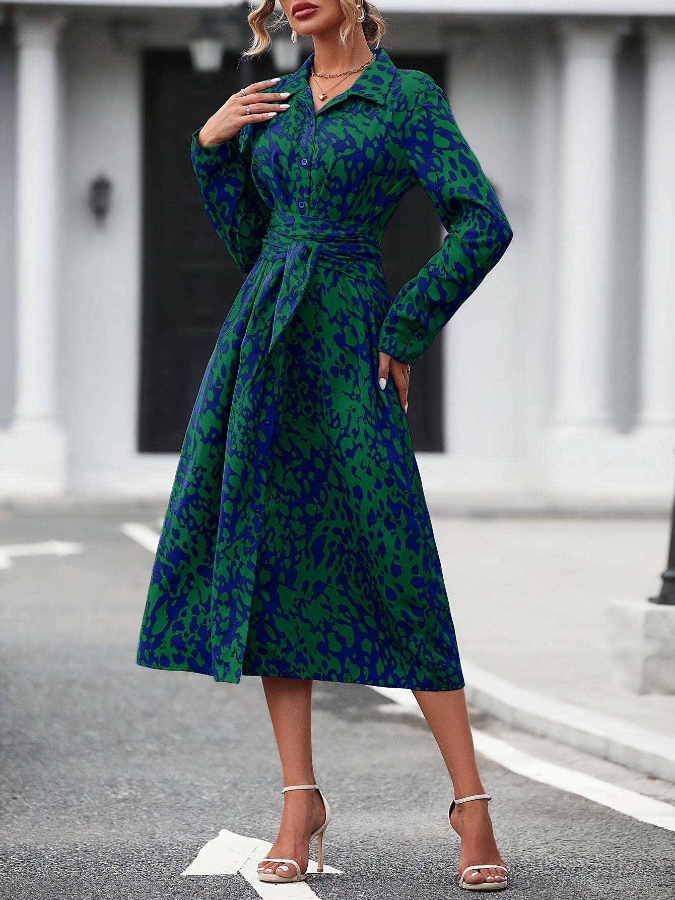 Nova™ | Abstract Print Midi Dress