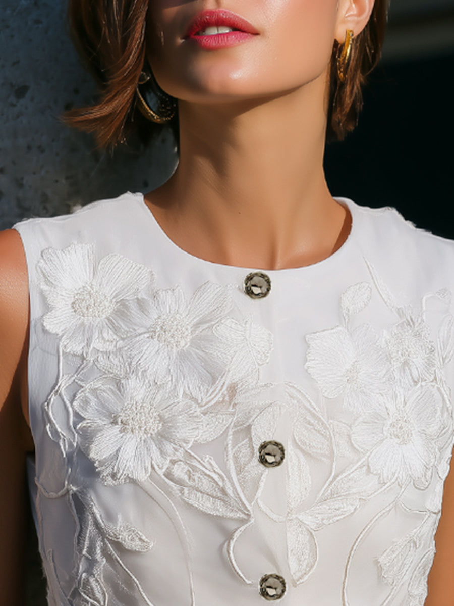 Chic Sleeveless Lace-Trimmed Blouse