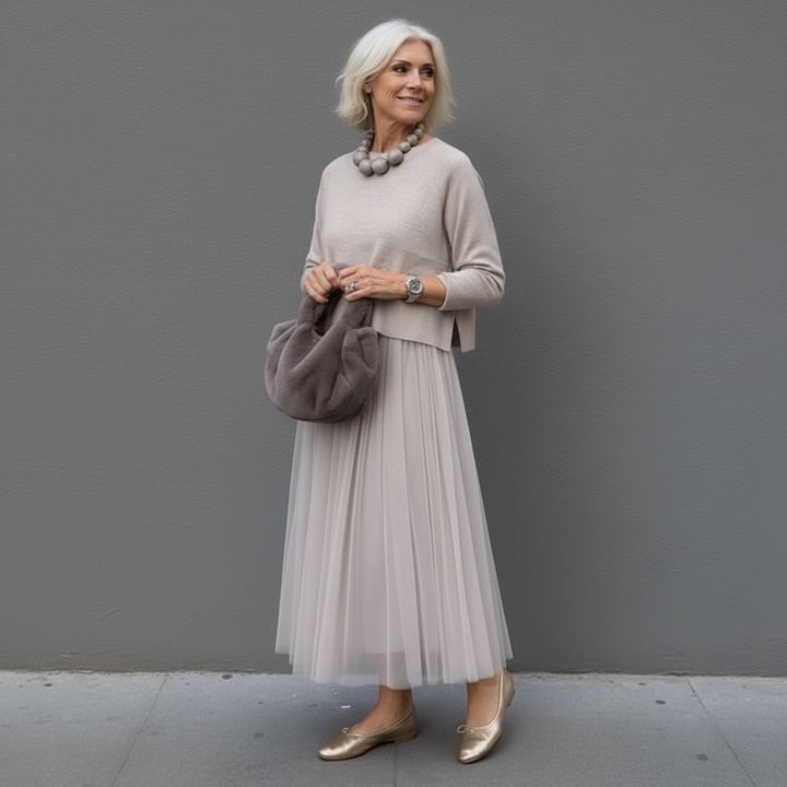 Emmie Chic Dual-Piece Ensemble