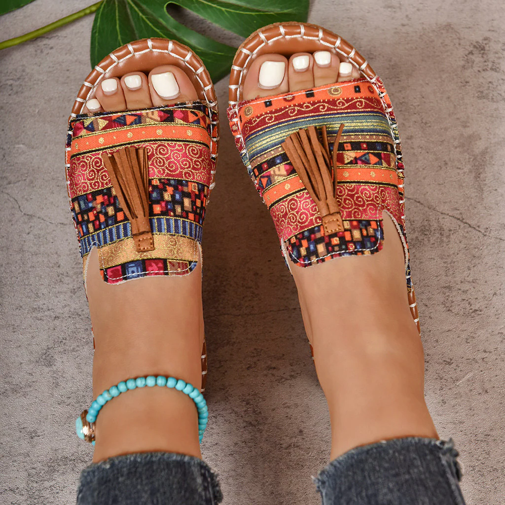 Maëva | Flat Bohemian Sandals with Ethnic Print and Fringes