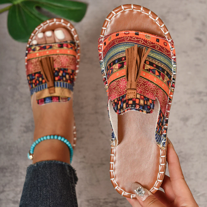 Maëva | Flat Bohemian Sandals with Ethnic Print and Fringes