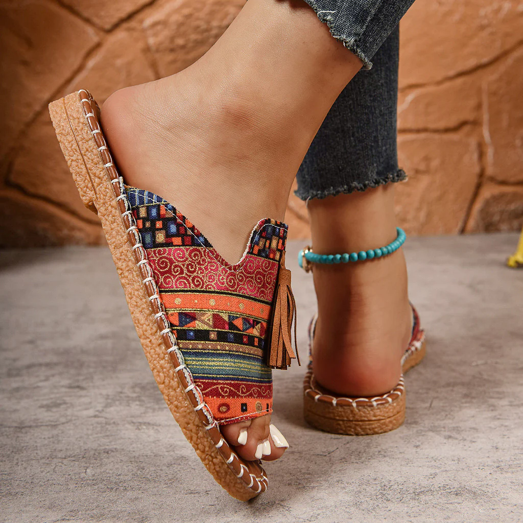 Maëva | Flat Bohemian Sandals with Ethnic Print and Fringes