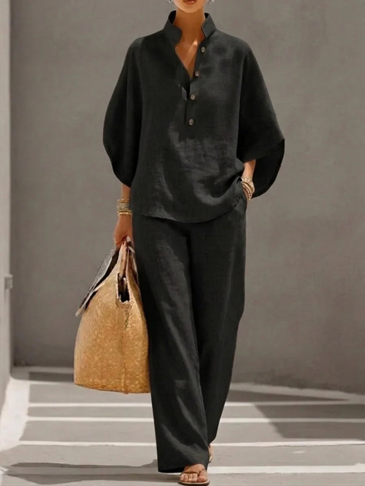 Mariel | Complete with batwing sleeves and wide trousers
