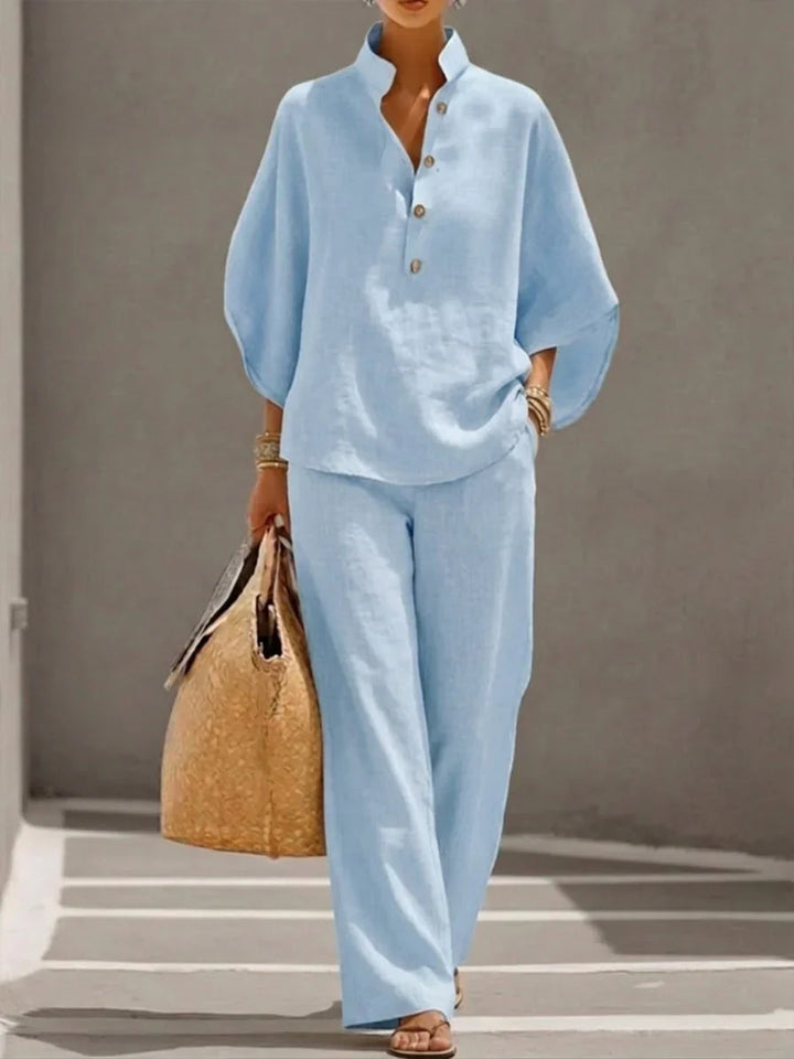 Mariel | Complete with batwing sleeves and wide trousers