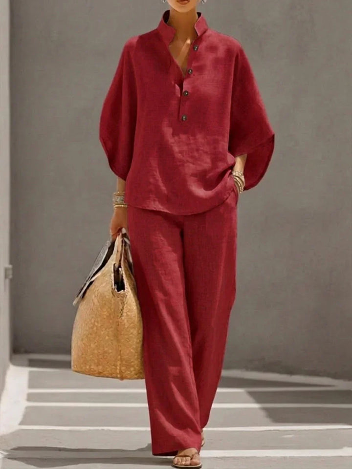 Mariel | Complete with batwing sleeves and wide trousers
